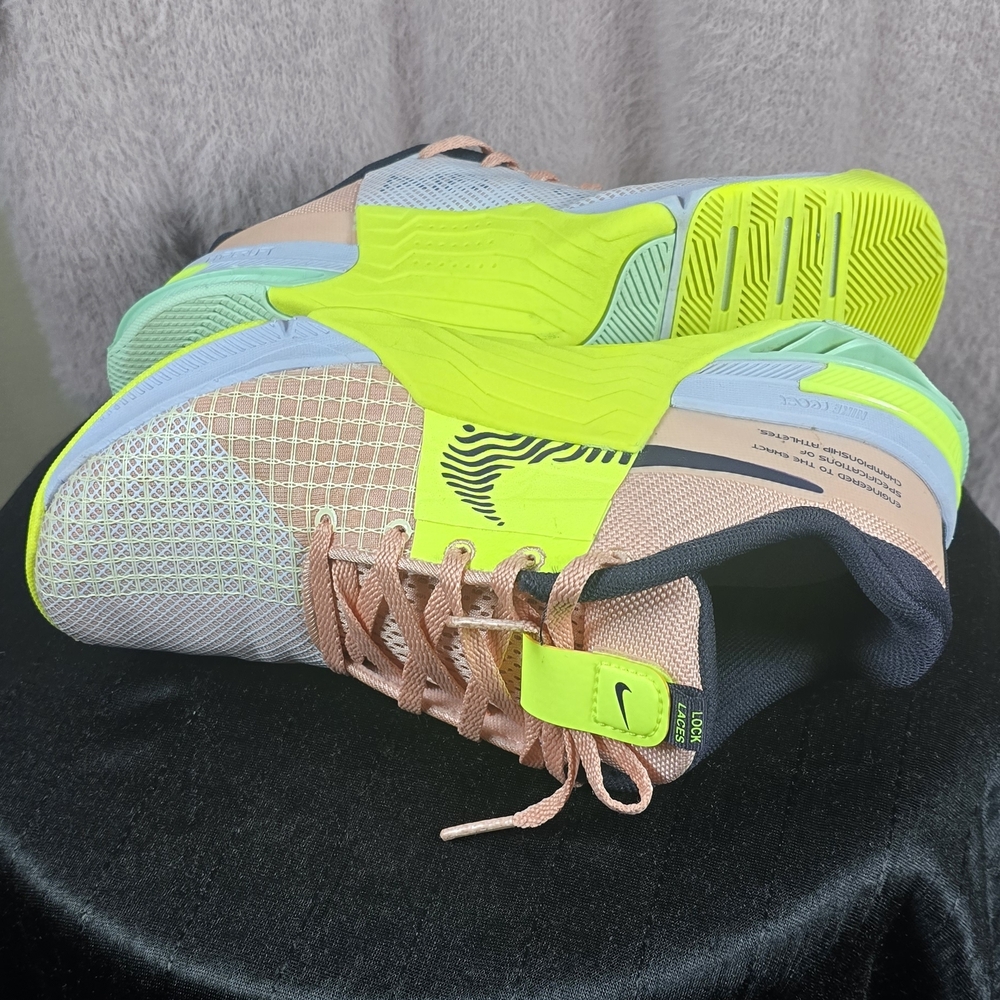 Nike Women's Peach and Neon Yellow Athletic Shoes - Picture 5 of 10
